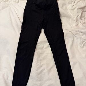 Lululemon Wunder under leggings